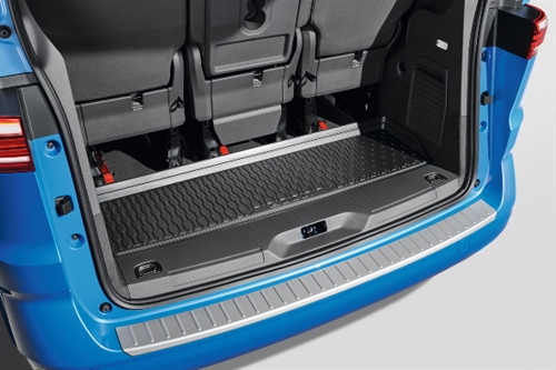 VW Multivan Bagagerumsbakke i hård plast (kort akselafstand)