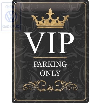 "VIP Parking" Tin Metal Skilt (UDSOLGT PÅ SHOPPEN)